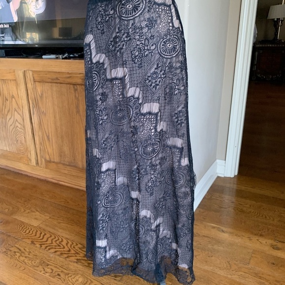 Cameo & Myth Black Lace Column Maxi Skirt - Picture 3 of 11